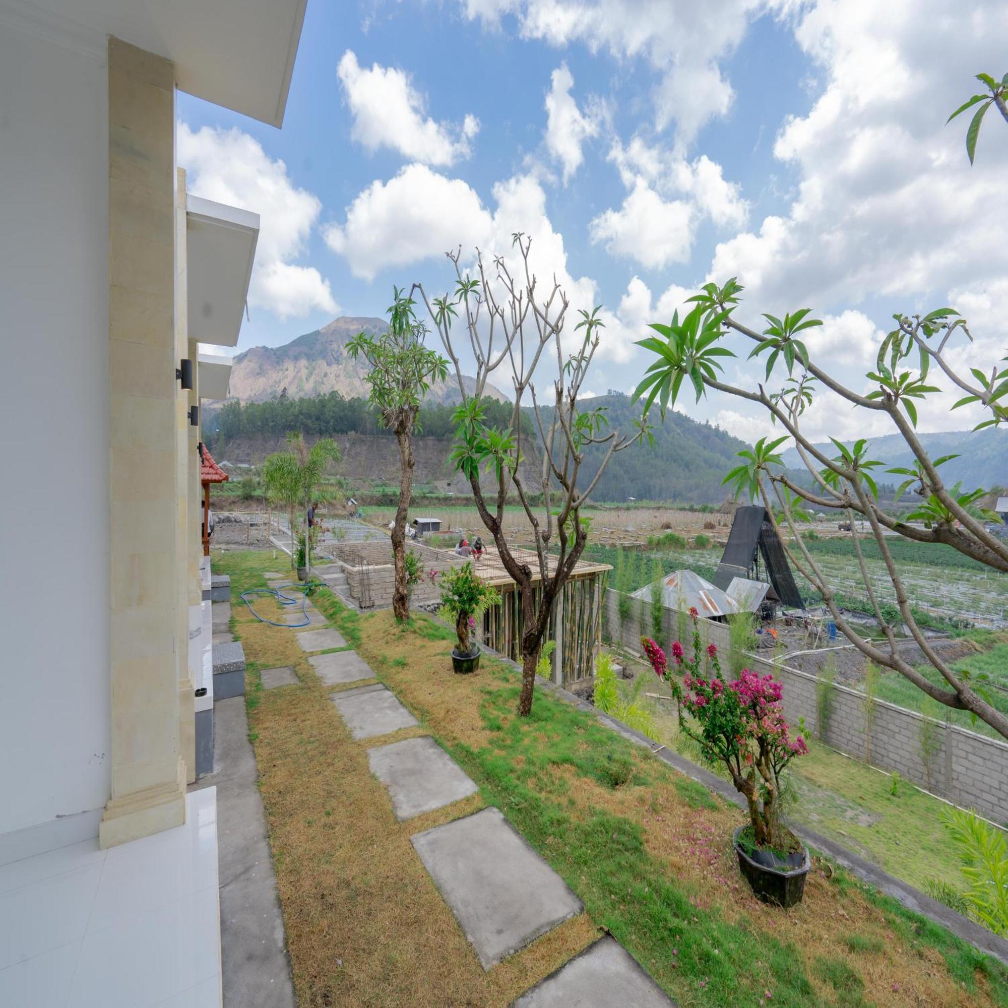 Batur Kencana Villa Mitra Reddoorz Baturaja  Eksteriør bilde